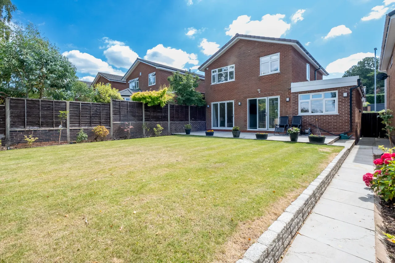 Bushey Close, Sutton Coldfield, Sutton Coldfield, B74 3JG, photo 36