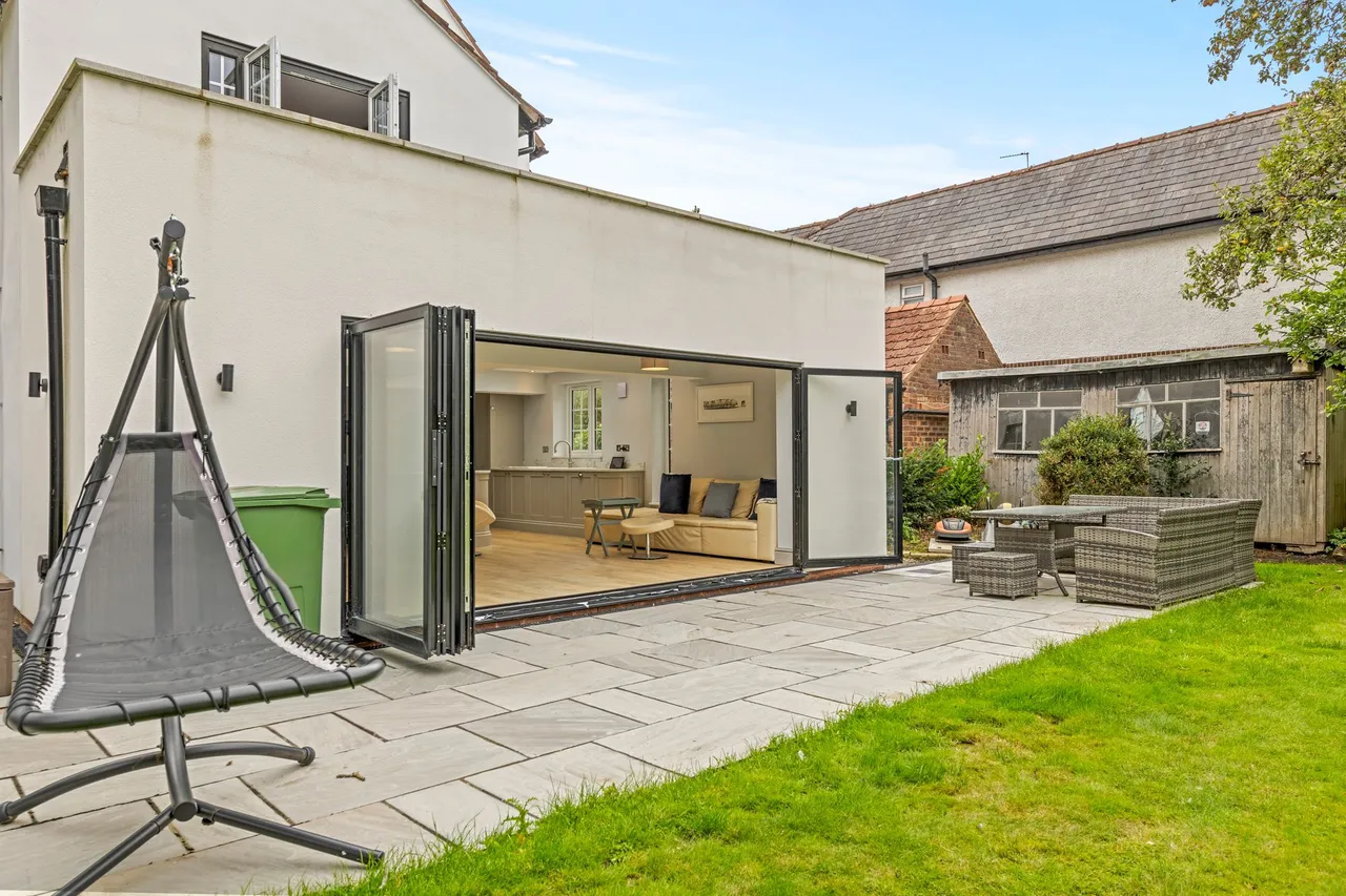 Common Lane, Culcheth, Warrington, WA3 4HQ, photo 30