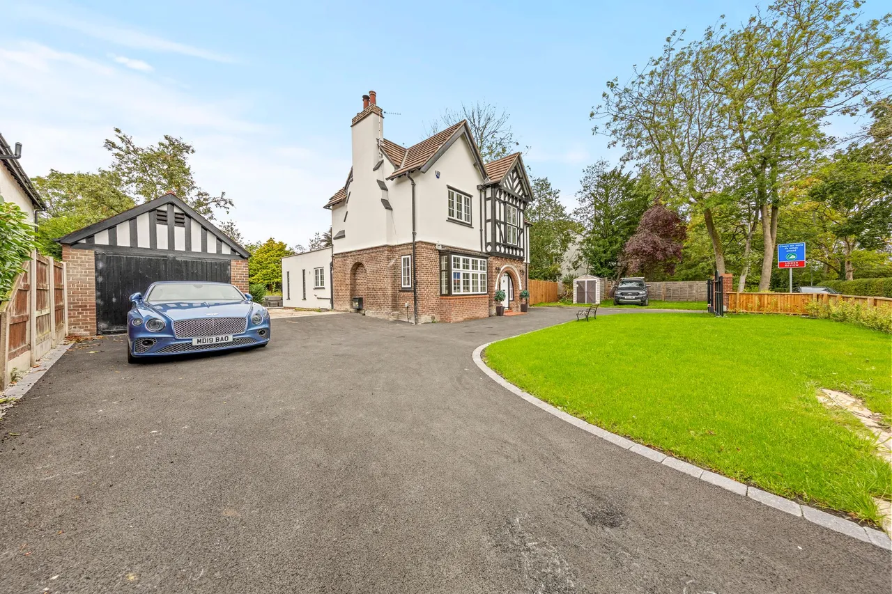 Common Lane, Culcheth, Warrington, WA3 4HQ, photo 5