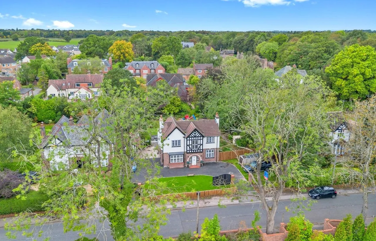 4 bed house for sale — Common Lane, Culcheth, Warrington, WA3 4HQ