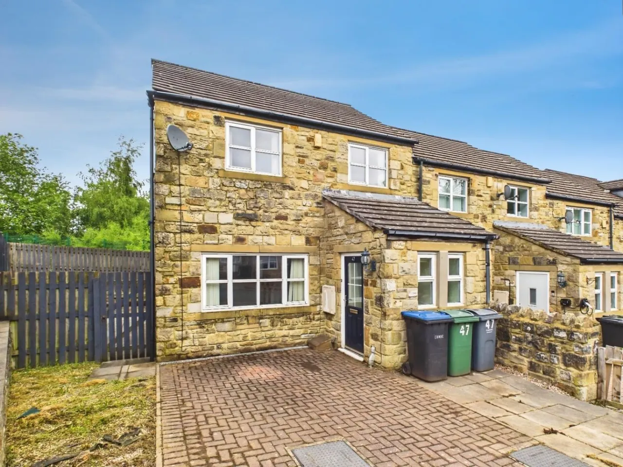 2 bed house for sale — Pepper Hill Lea, Off Damens Road, Keighley