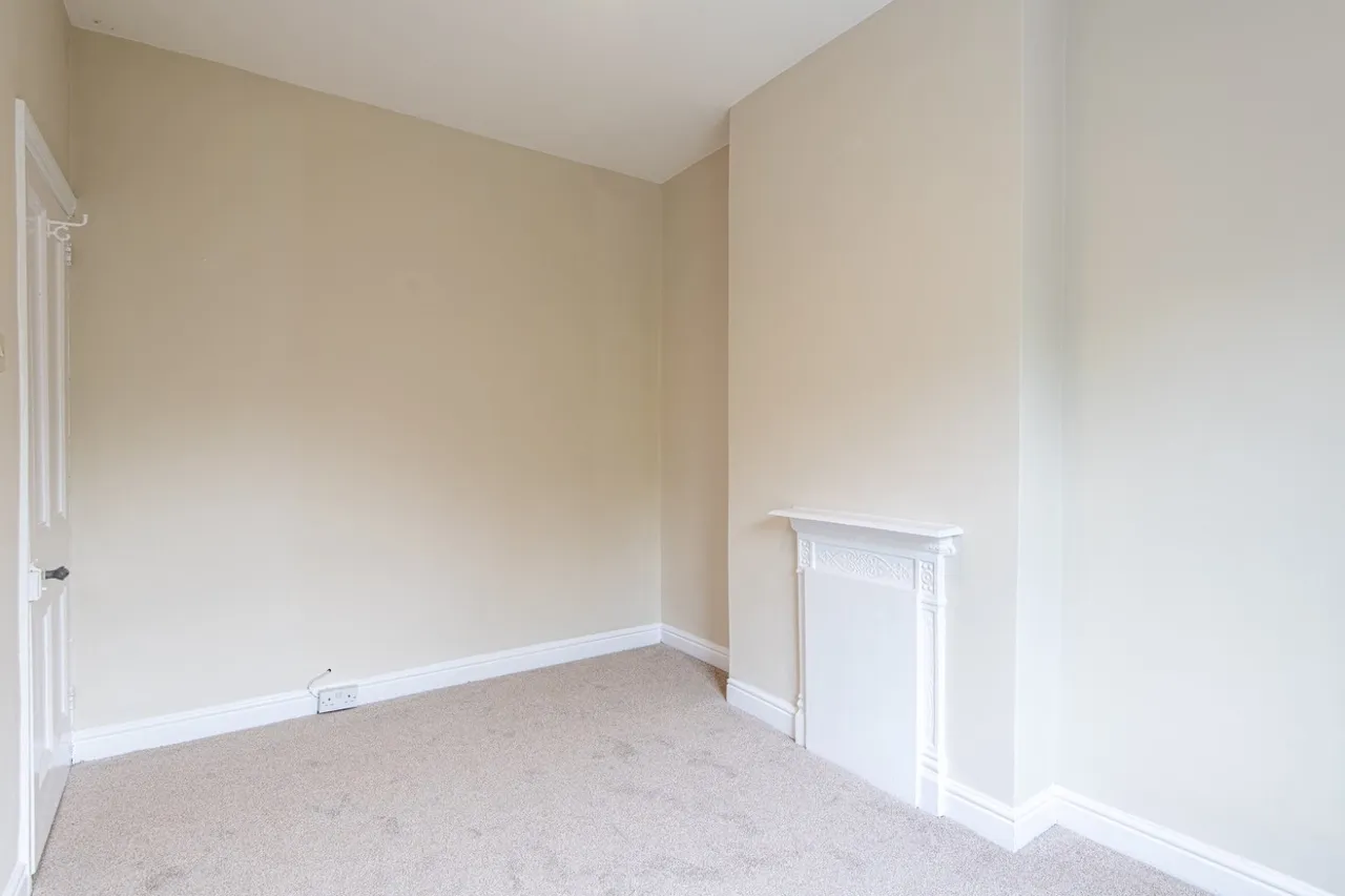 Holyhead Road, Oakengates, TF2, photo 12