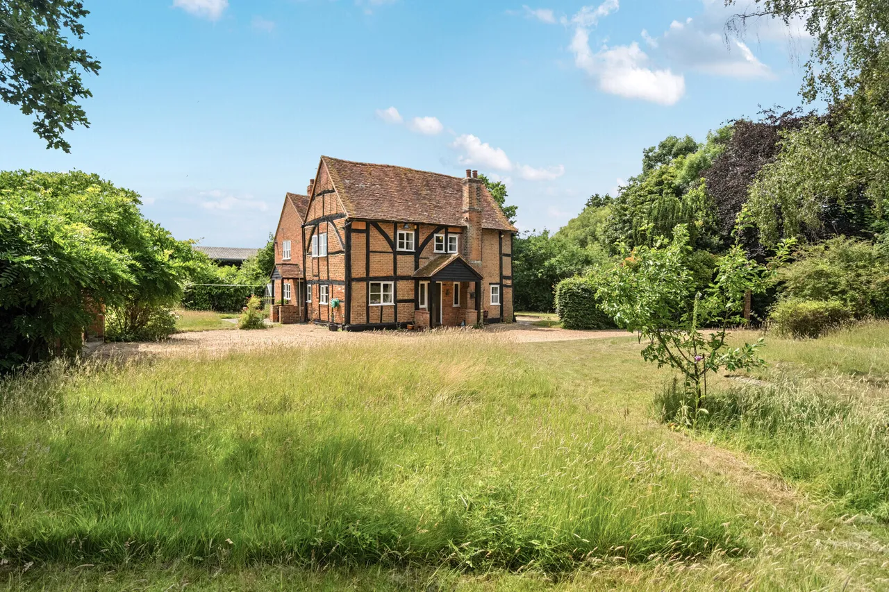 4 bed house for sale, Rectory Lane, Windlesham, GU20