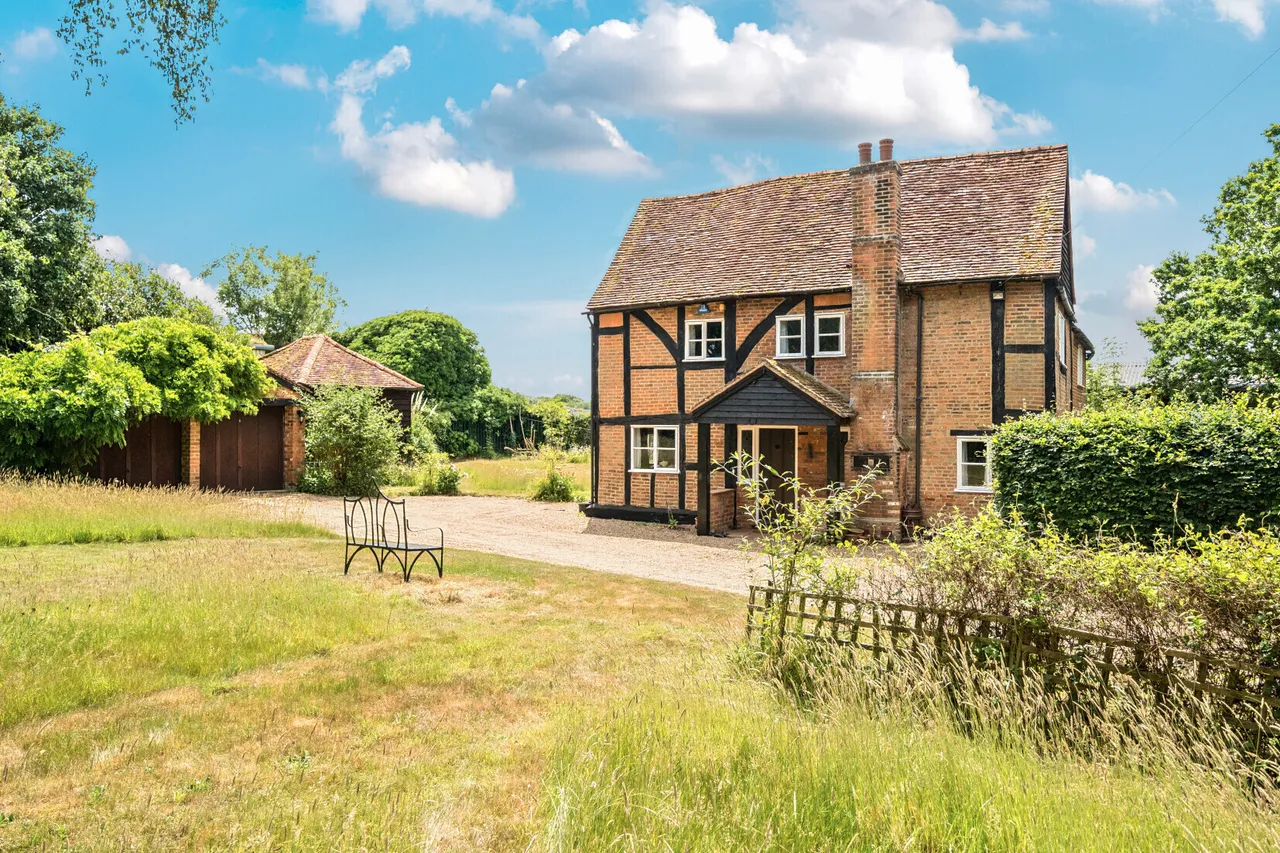 Rectory Lane, Windlesham, GU20, photo 2