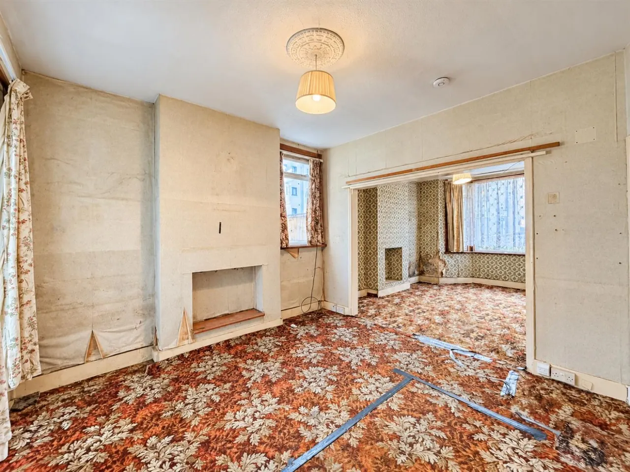 Semi-Detached For SaleUpton Road, Hounslow, TW3, photo 9