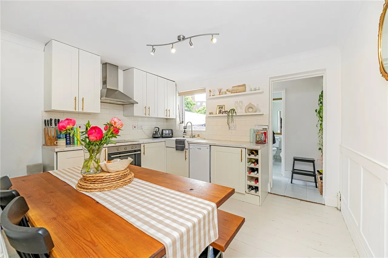 Marsh Farm Road, Twickenham, TW2 6SH, photo 6