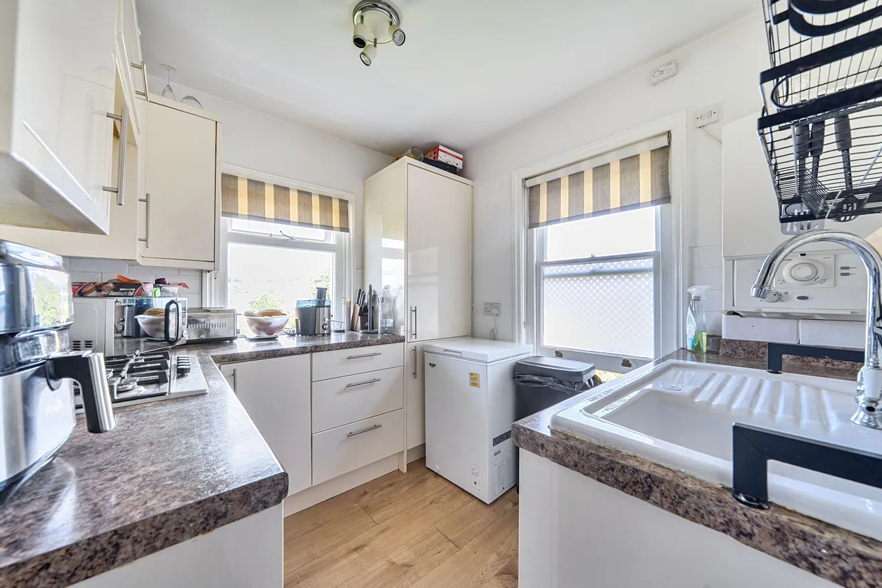 Flat 4, 163 Selhurst Road, London, photo 3