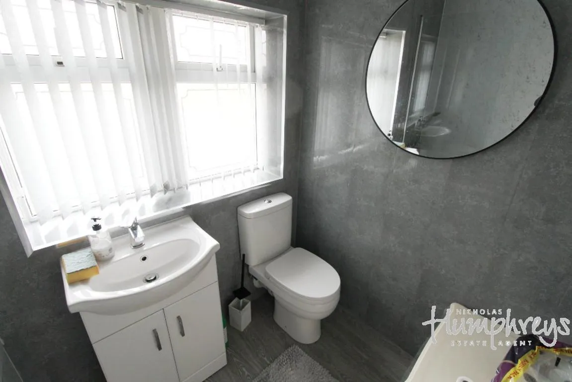 Brook Meadow Road, B34, photo 4