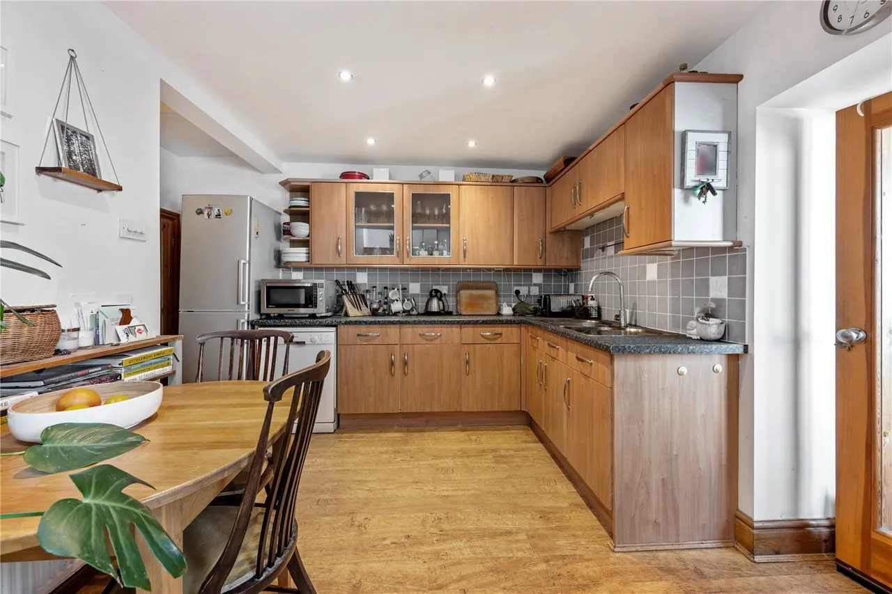High Street, Rhosneigr, LL64, photo 7