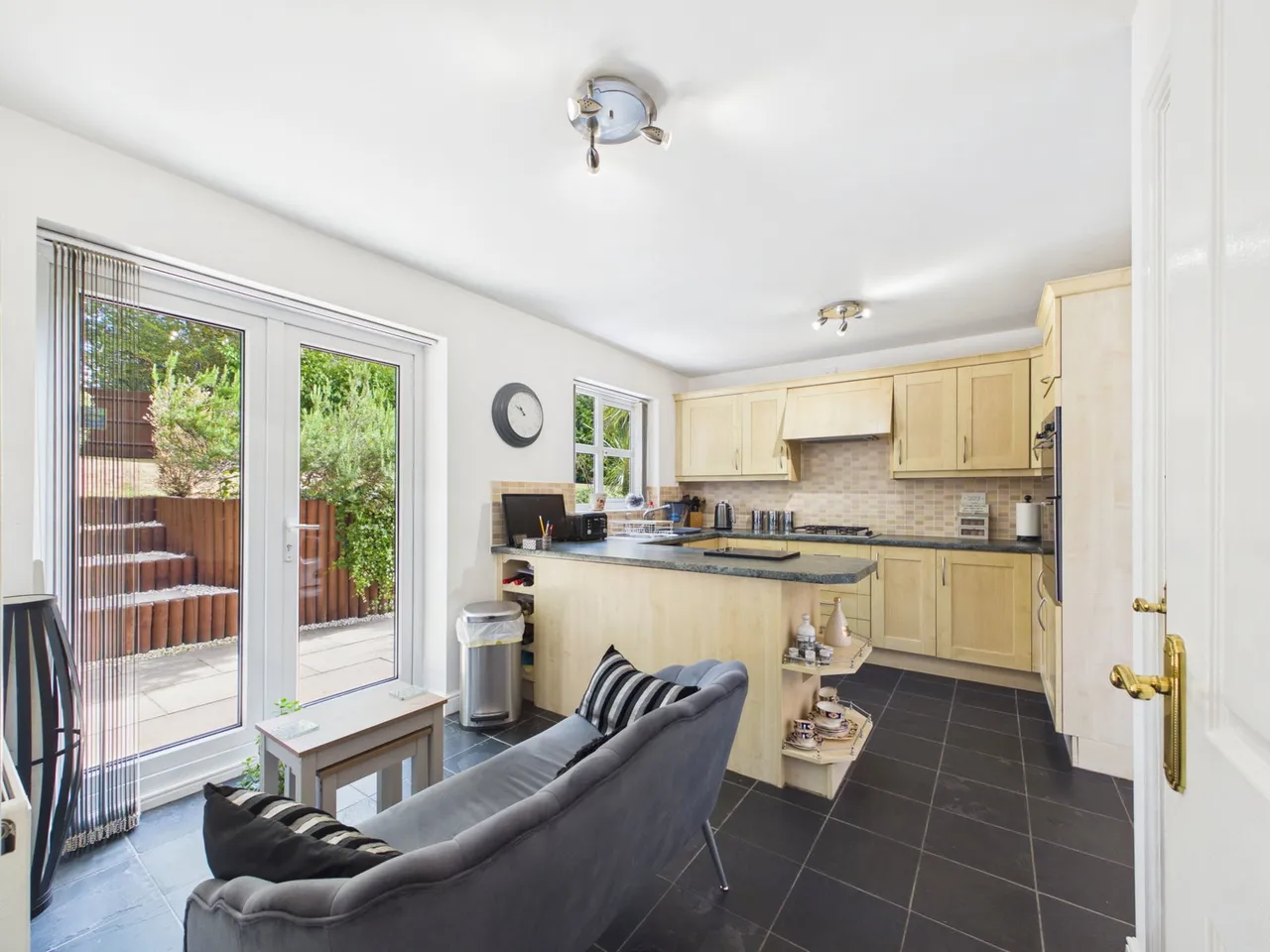 Holborn Crescent, Priorslee, Telford, TF2 9FD, photo 8