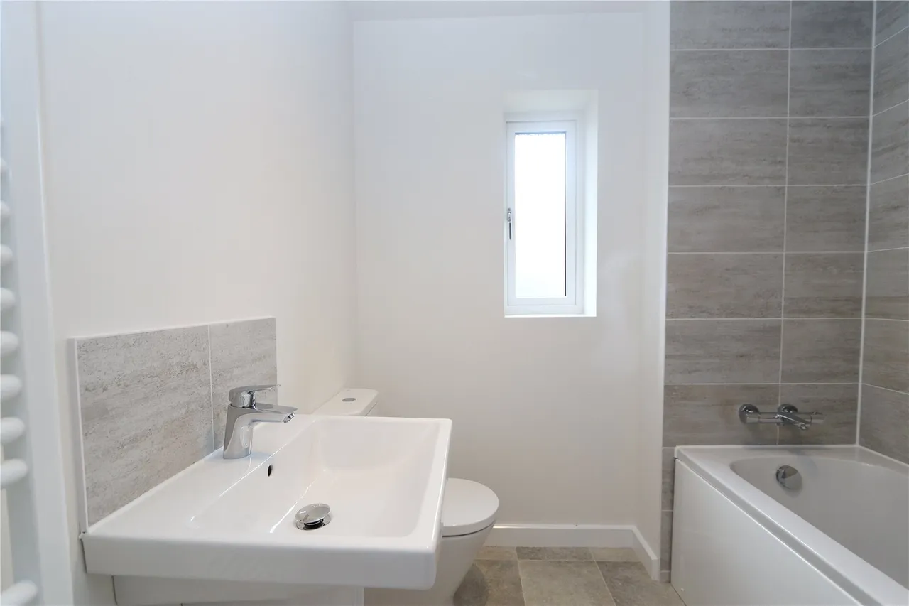 Newport Vale, Newport Pagnell, photo 7
