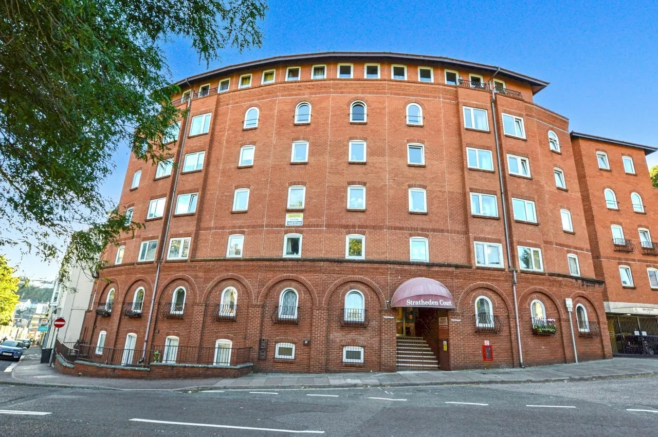 1 bed property for sale, Market Street, Torquay, TQ1