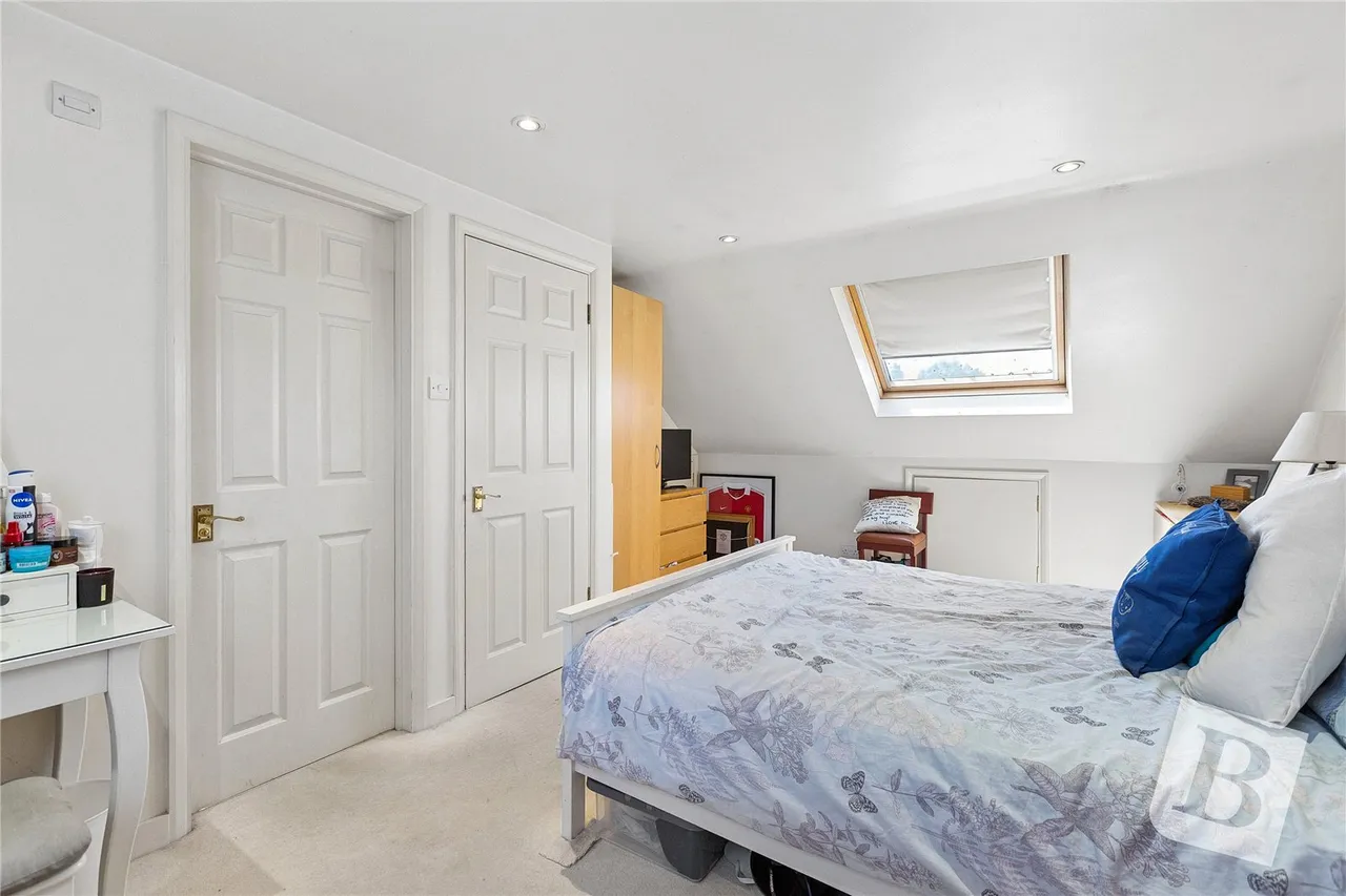 Albany Road, Chadwell Heath, RM6, photo 8