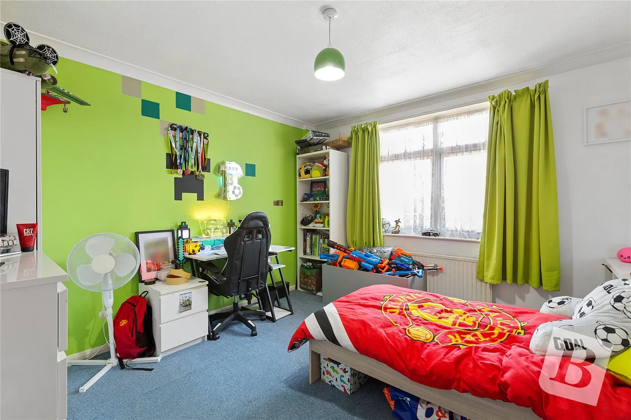 Albany Road, Chadwell Heath, RM6, photo 11