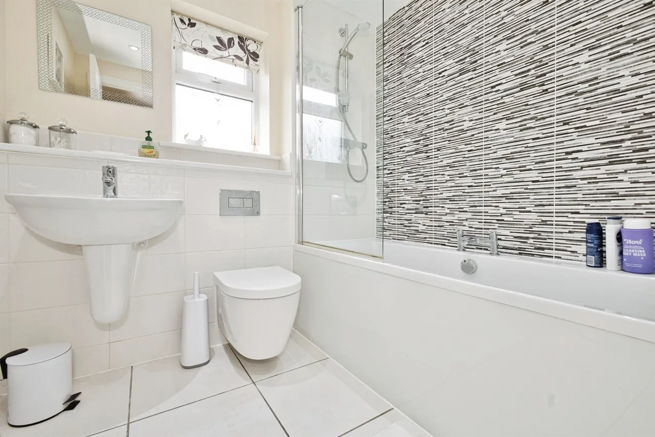 Crocker Way, Wincanton, BA9, photo 20