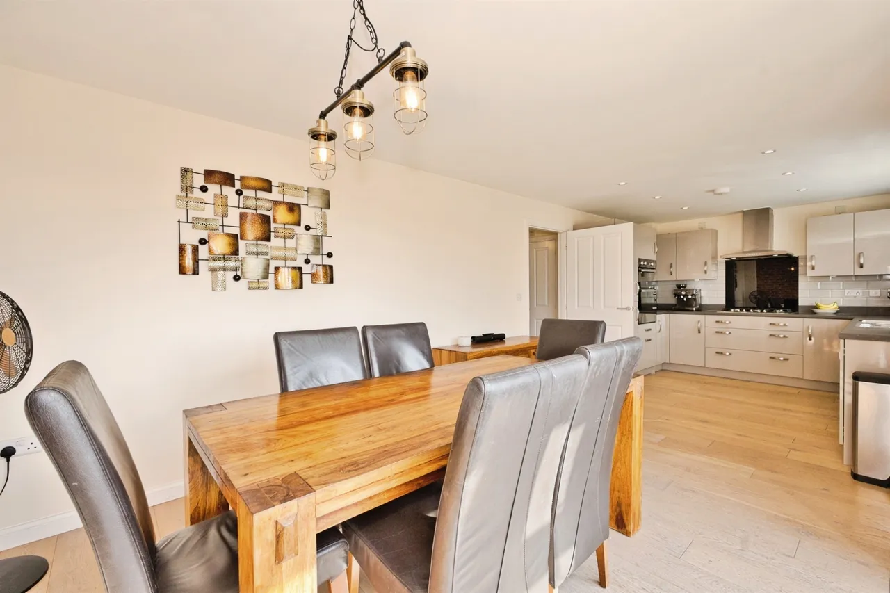 Crocker Way, Wincanton, BA9, photo 4