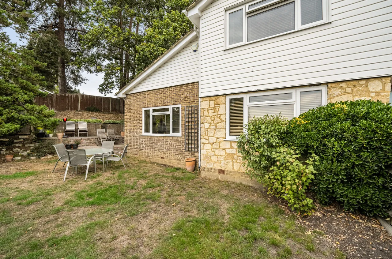 Redcrest Gardens, Camberley, GU15, photo 13