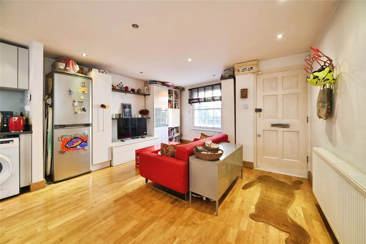 Bow Common Lane, Bow, E3, photo 4