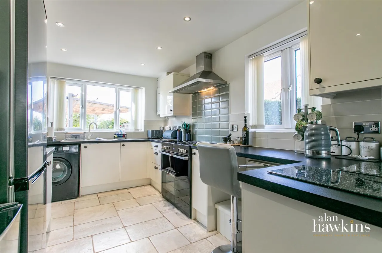 Westbury Park, Royal Wootton Bassett, photo 7