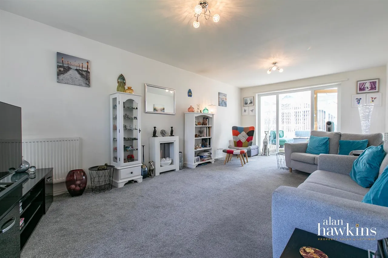 Westbury Park, Royal Wootton Bassett, photo 4