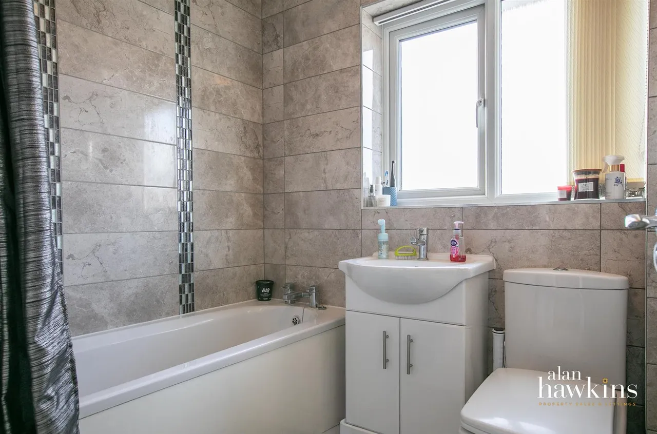 Westbury Park, Royal Wootton Bassett, photo 17