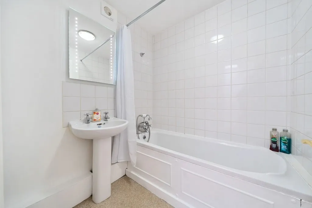 Bury Road, Shillington, SG5, photo 12