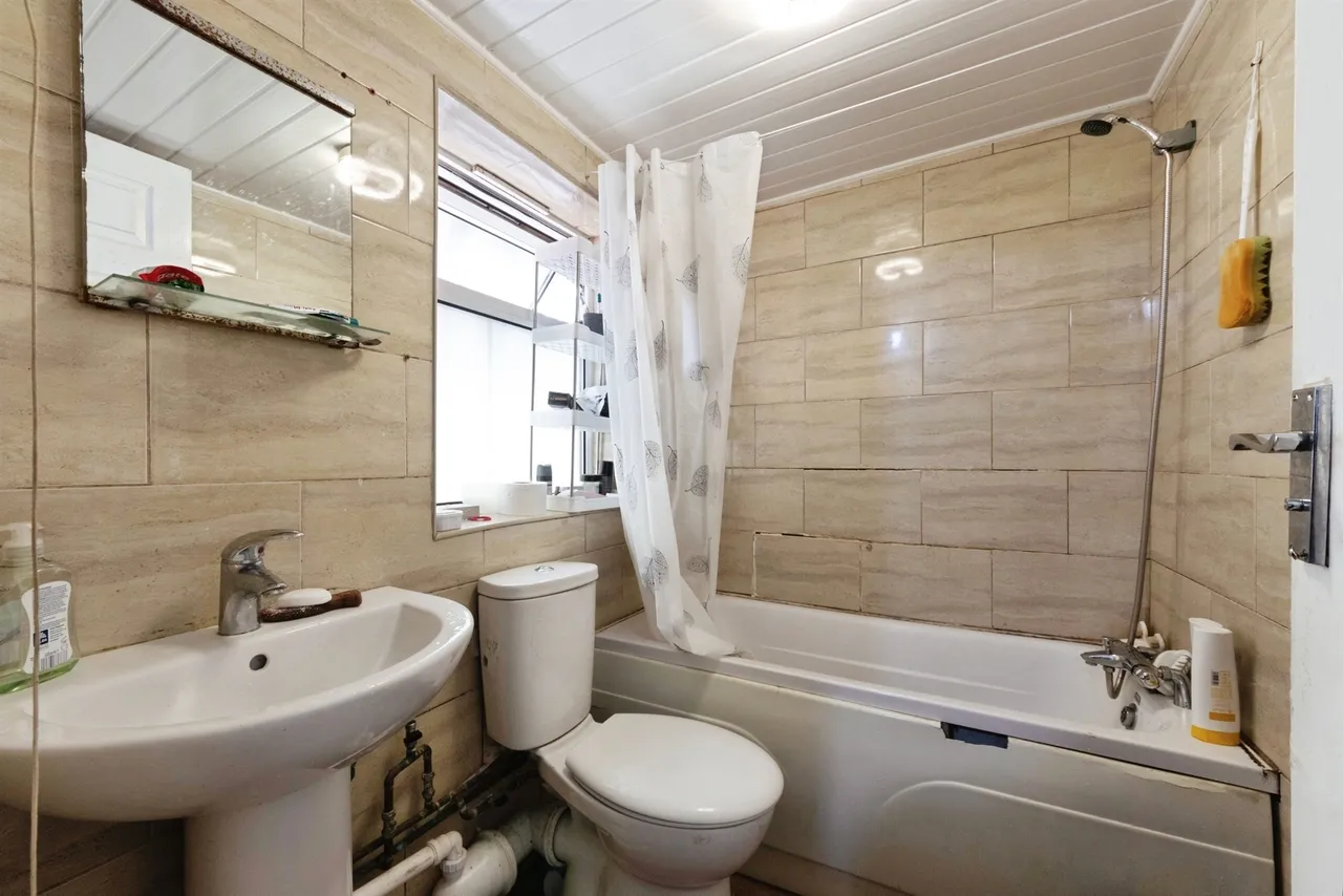 Hillfield Road, Birmingham, B11, photo 9