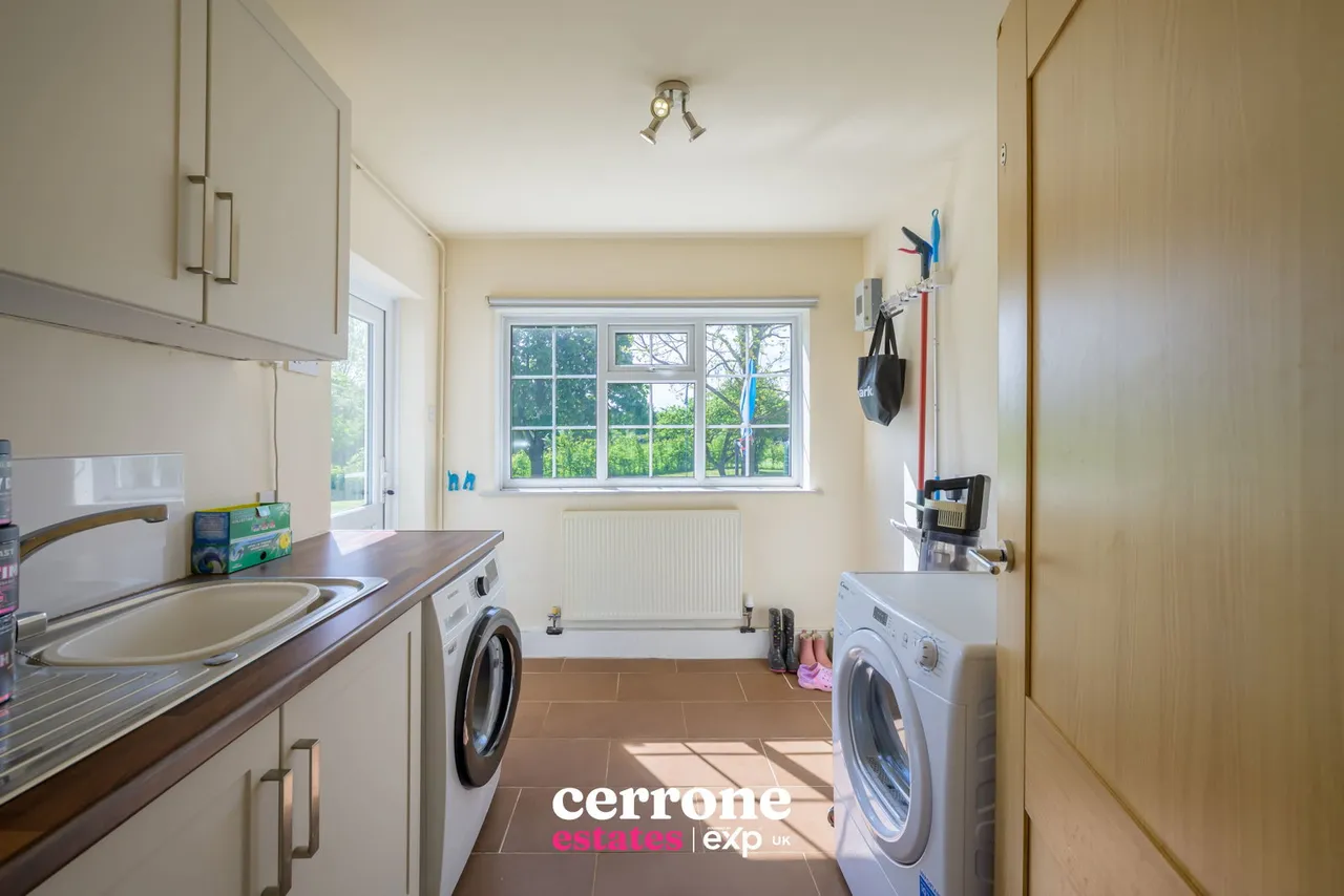 Brook Road, Fairfield, Bromsgrove, B61 9JZ, photo 11
