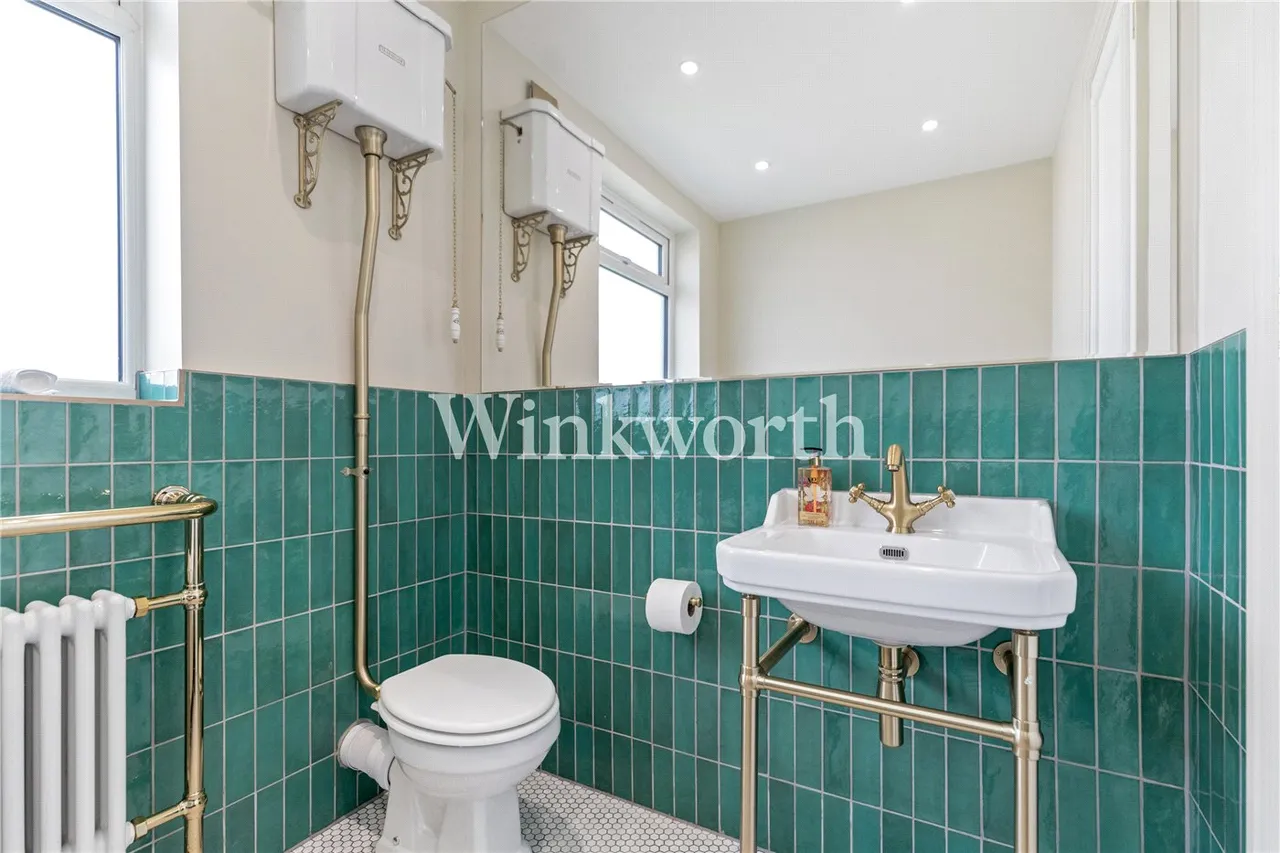 Downhills Park Road, London, N17, photo 35