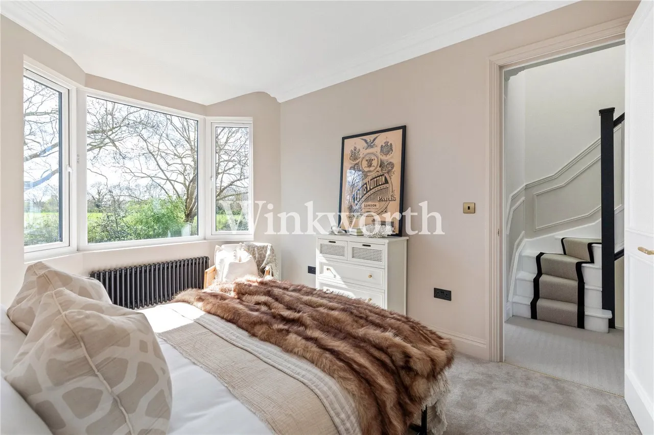Downhills Park Road, London, N17, photo 20