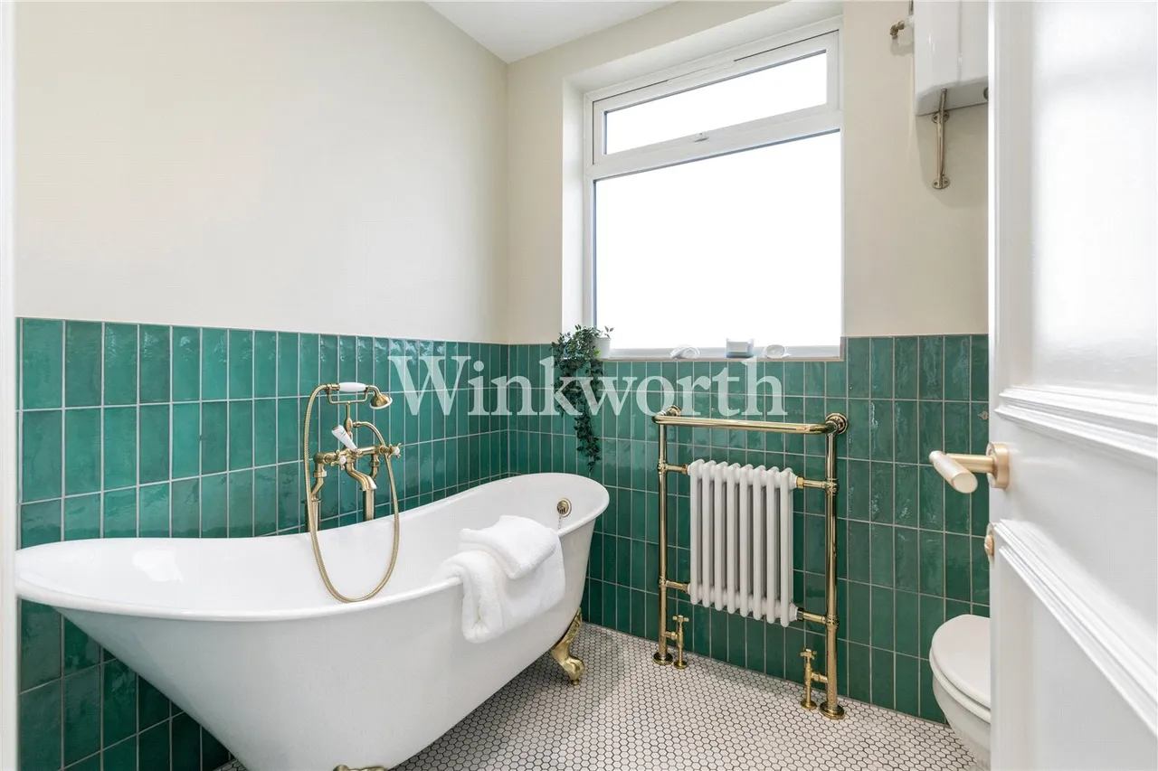 Downhills Park Road, London, N17, photo 34