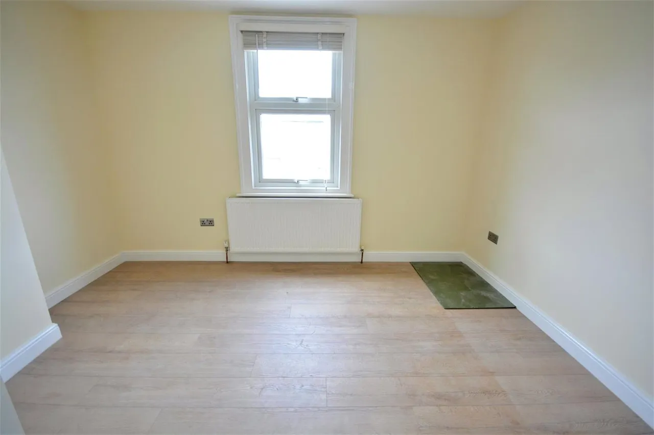 Malden Road, Cheam, Sutton, Surrey, SM3 8QZ, photo 7