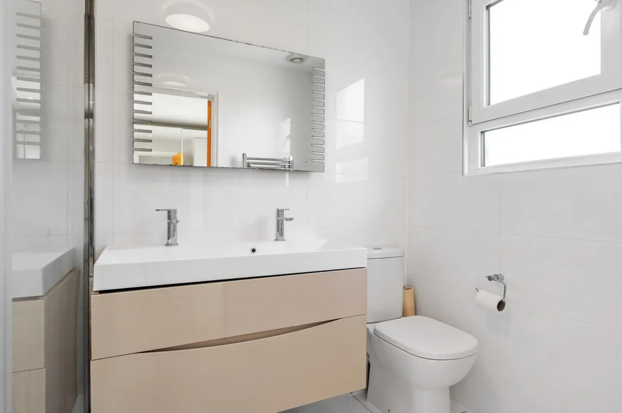 Crewys Road, Golders Green, photo 9