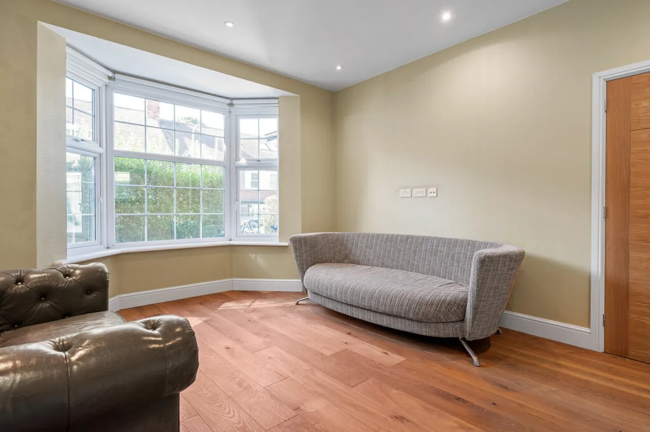 Crewys Road, Golders Green, photo 5