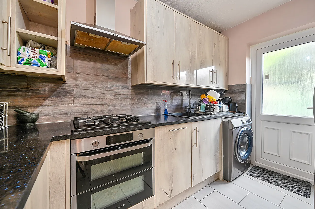 61 New Heston Road, Hounslow, photo 3