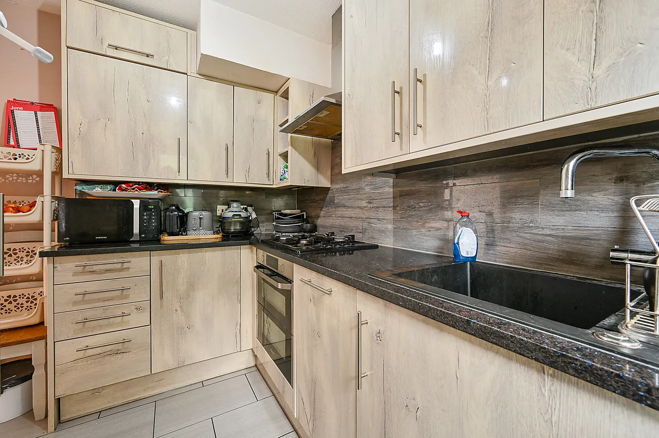61 New Heston Road, Hounslow, photo 4