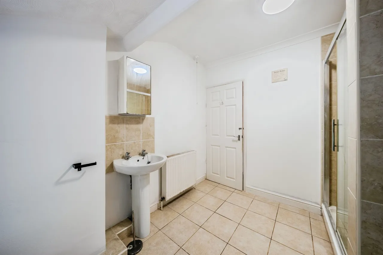 Meadow Street, Abertillery, NP13, photo 11