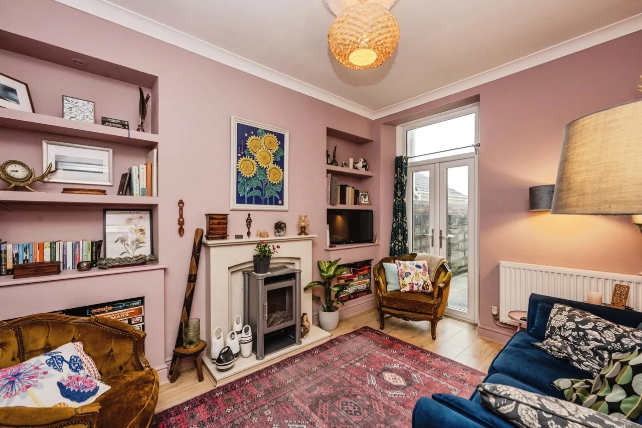 Glevering Street, Llanelli, SA15, photo 6