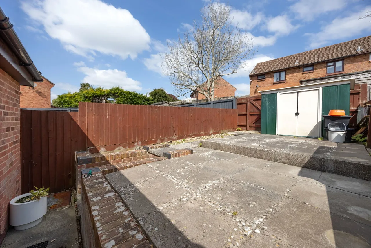 Kemp Close, Devizes, SN10, photo 13