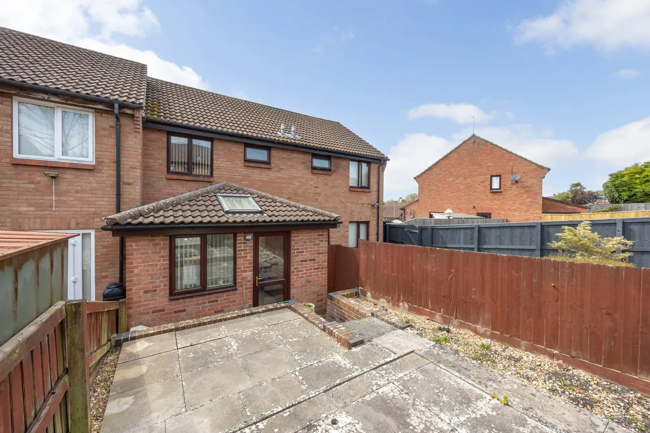 Kemp Close, Devizes, SN10, photo 31