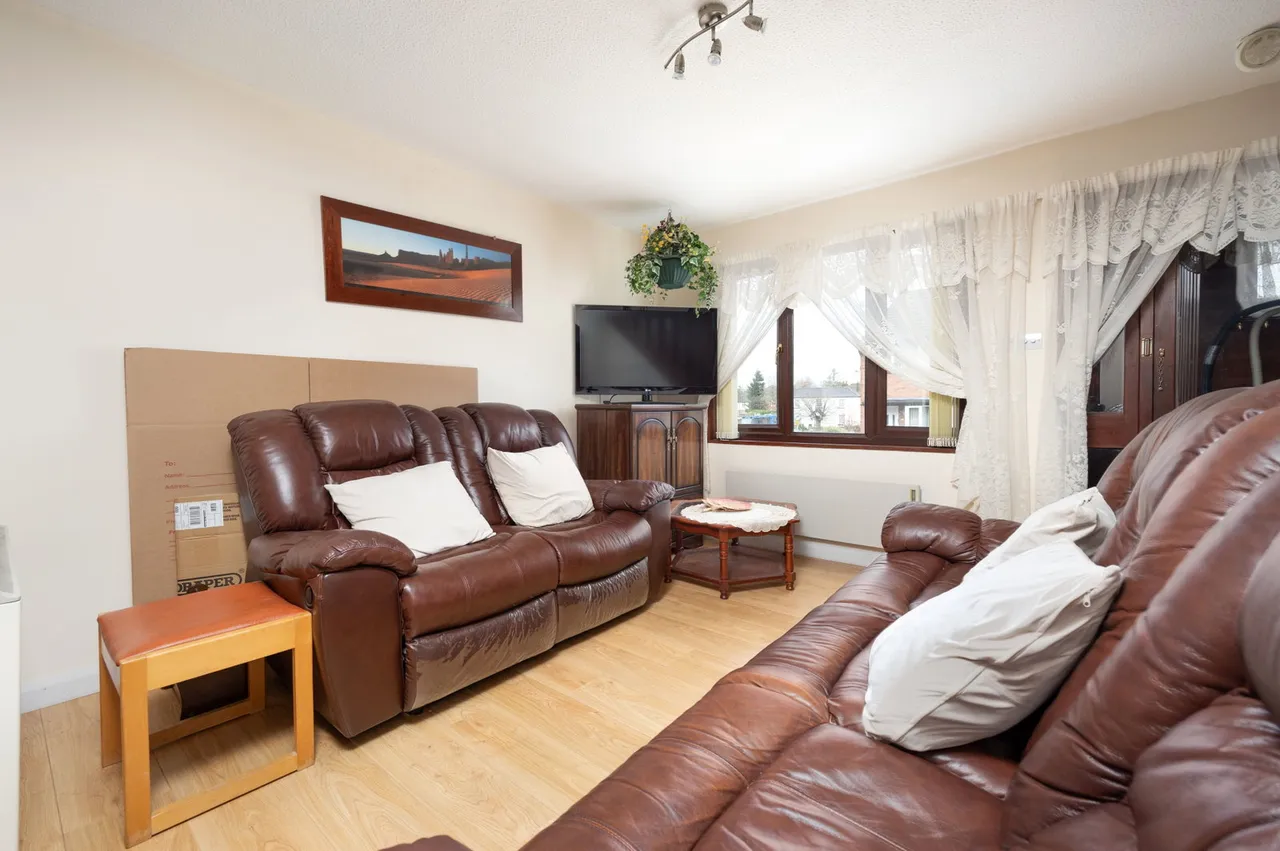 Kemp Close, Devizes, SN10, photo 3