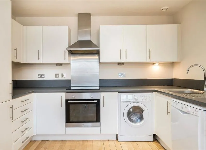 Meath Crescent, Bethnal Green, E2, photo 2