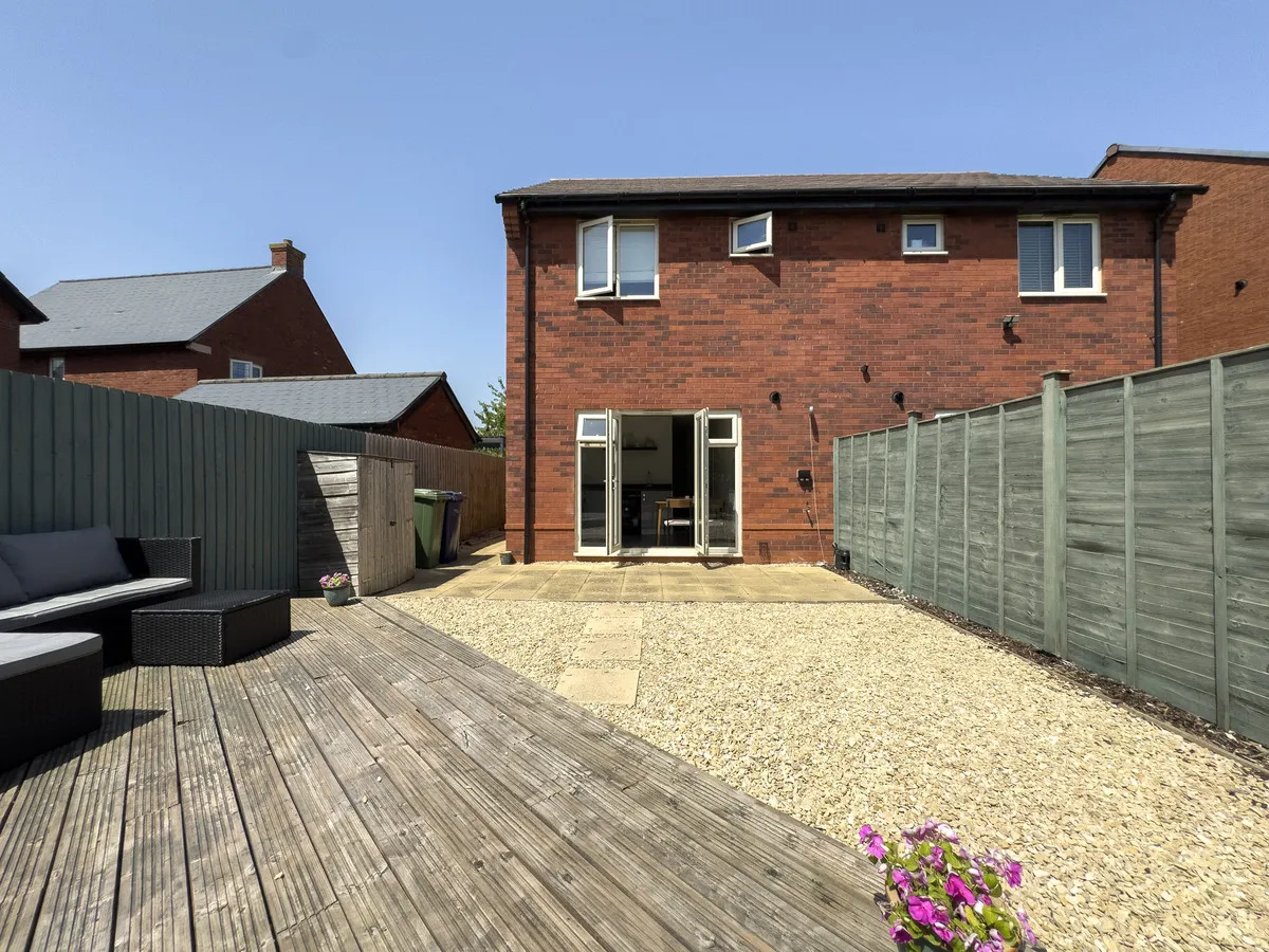 Honeysuckle Crescent, Tewkesbury, GL20, photo 13