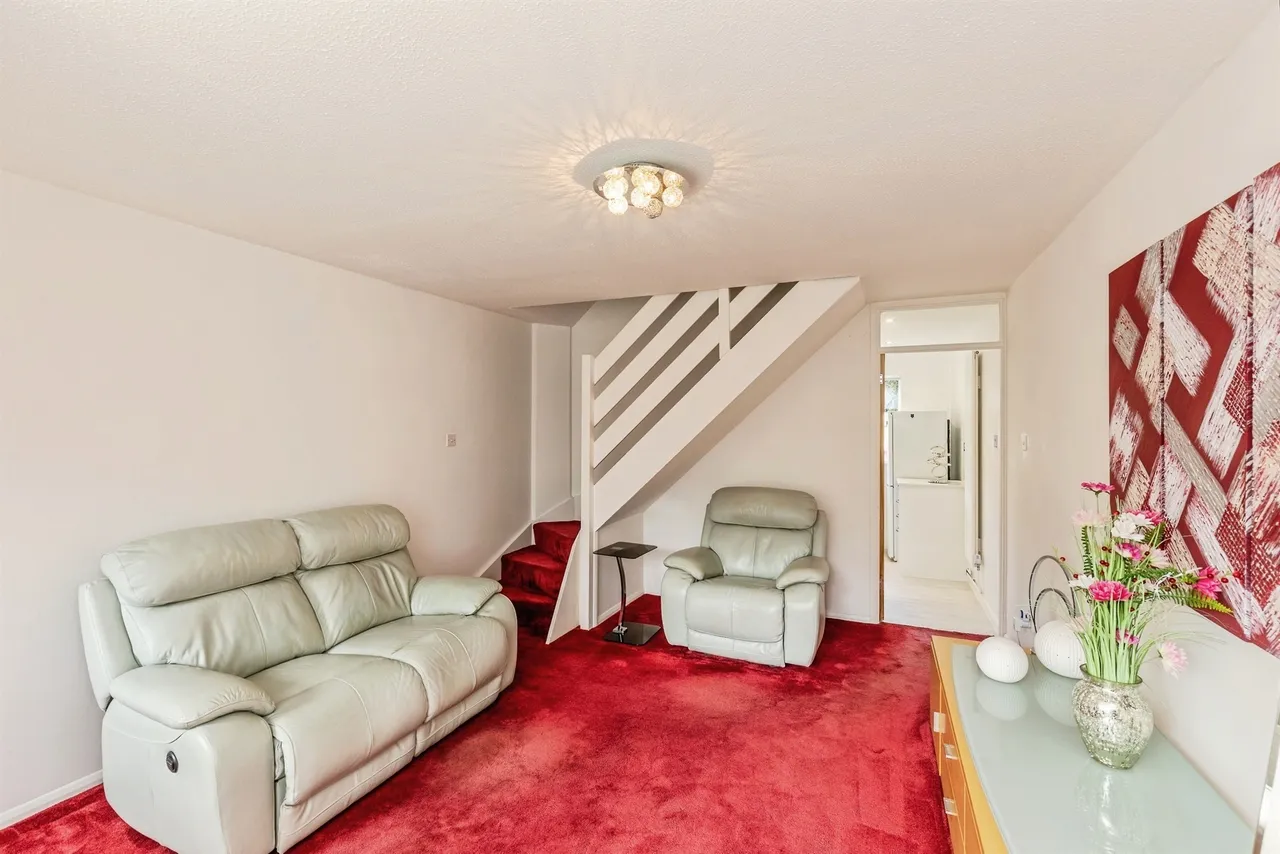 Drummond Court, Longwell Green, Bristol, photo 5