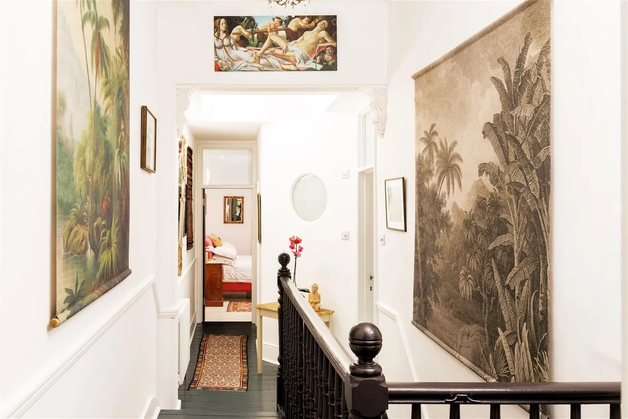 Raleigh Road, London, photo 5