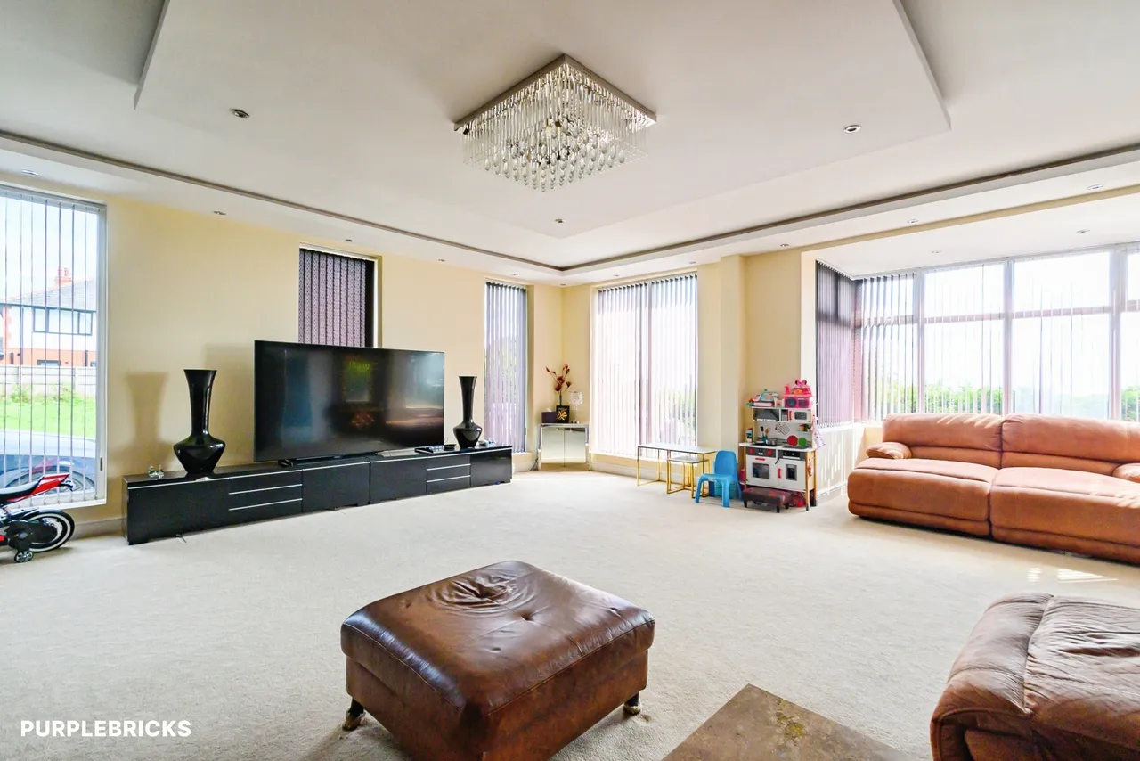 Plodder Lane, Bolton, BL5, photo 9
