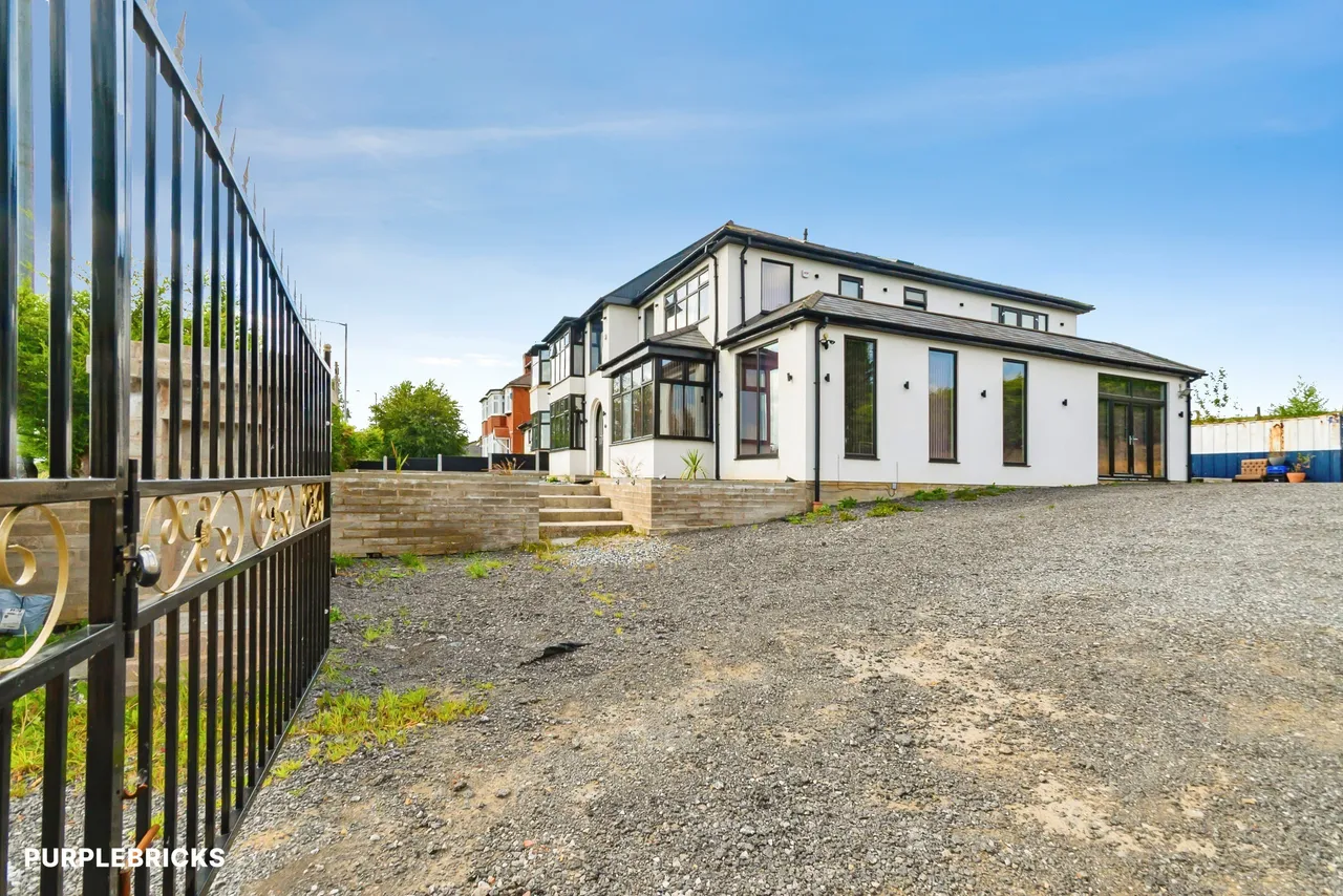 Plodder Lane, Bolton, BL5, photo 49