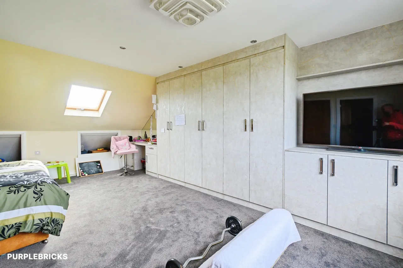 Plodder Lane, Bolton, BL5, photo 35