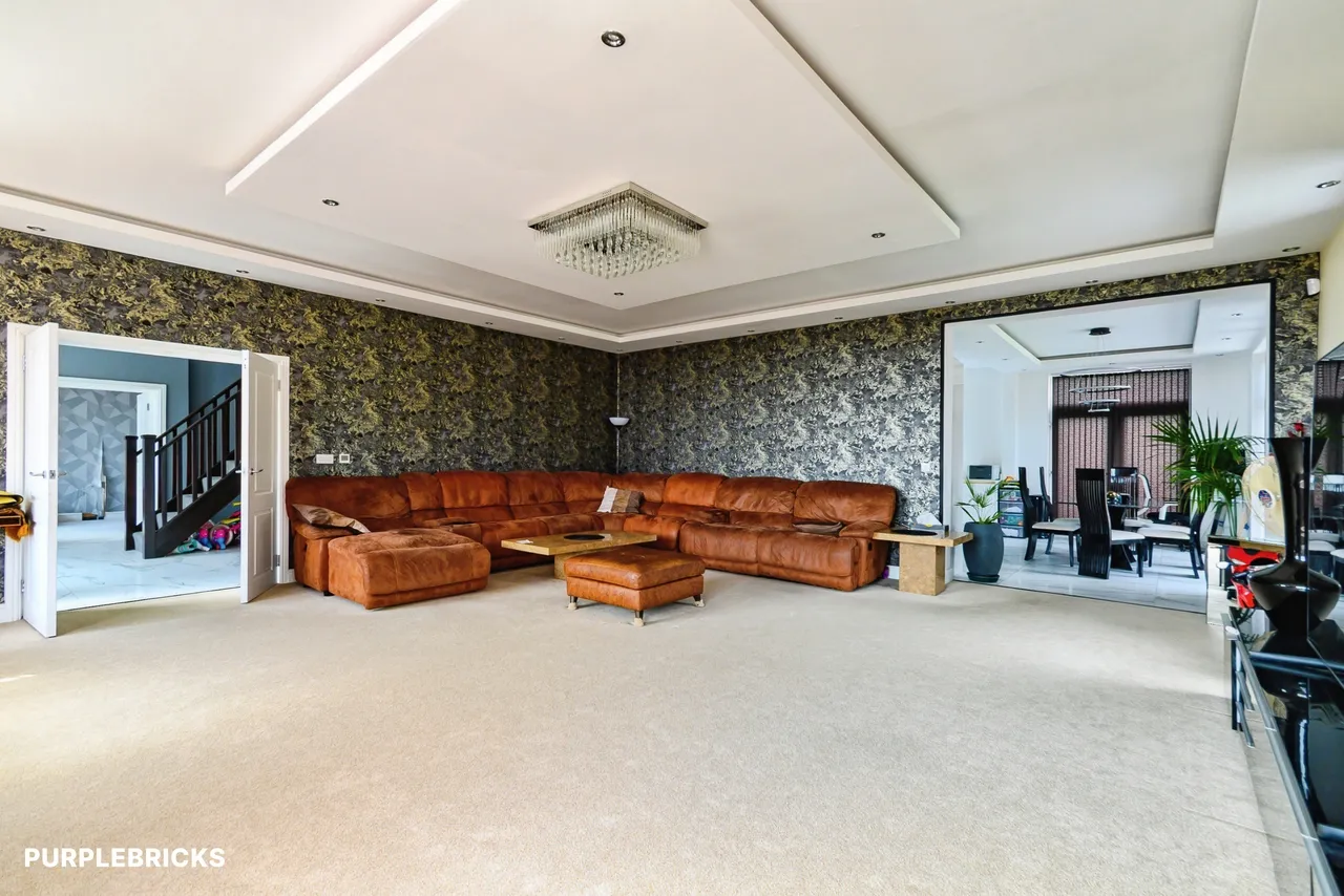 Plodder Lane, Bolton, BL5, photo 10