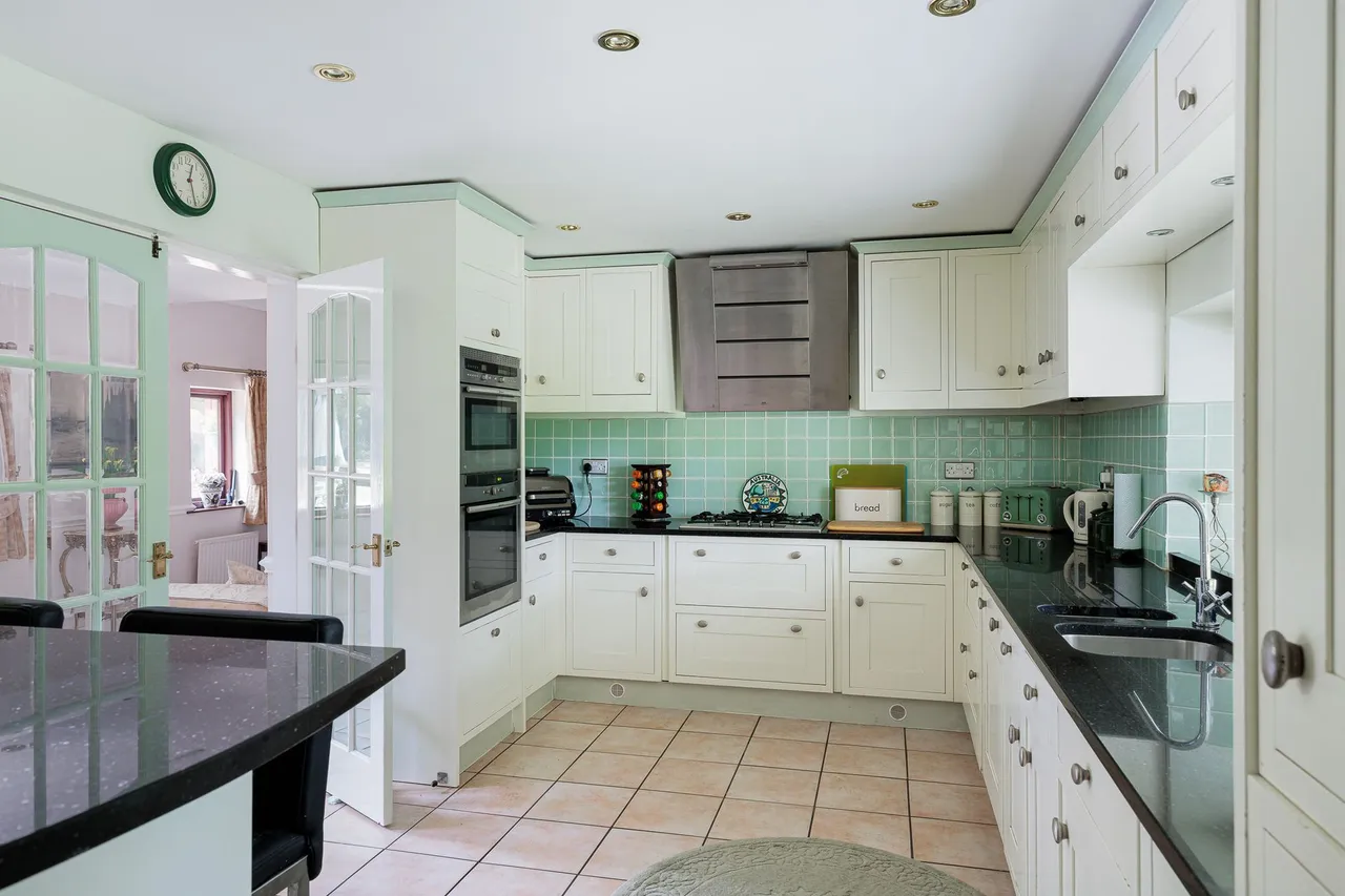 Chester Road, Northwich, photo 12